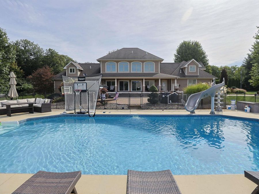Property Image 39