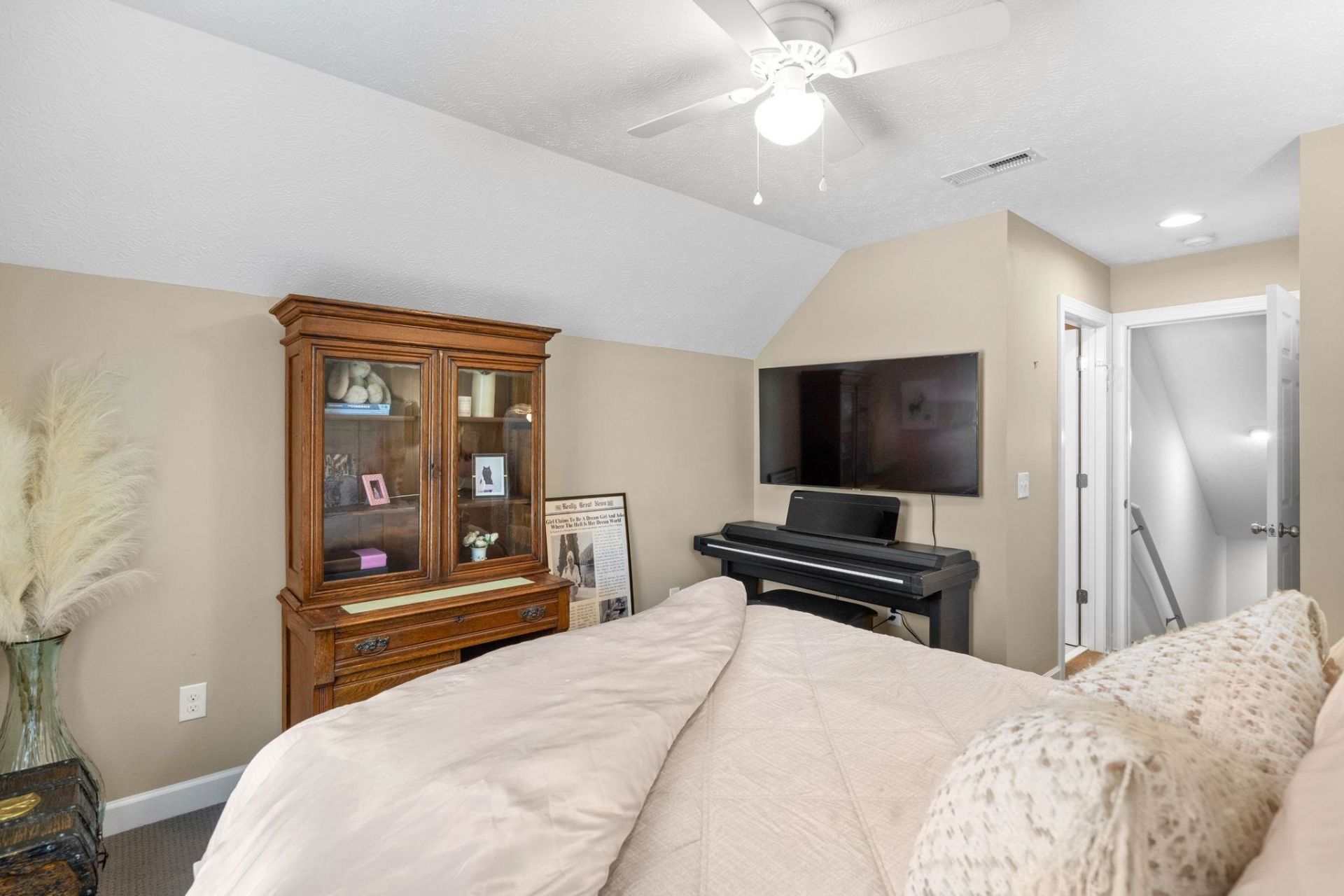 4025 Girvan Dr.  Photo 34