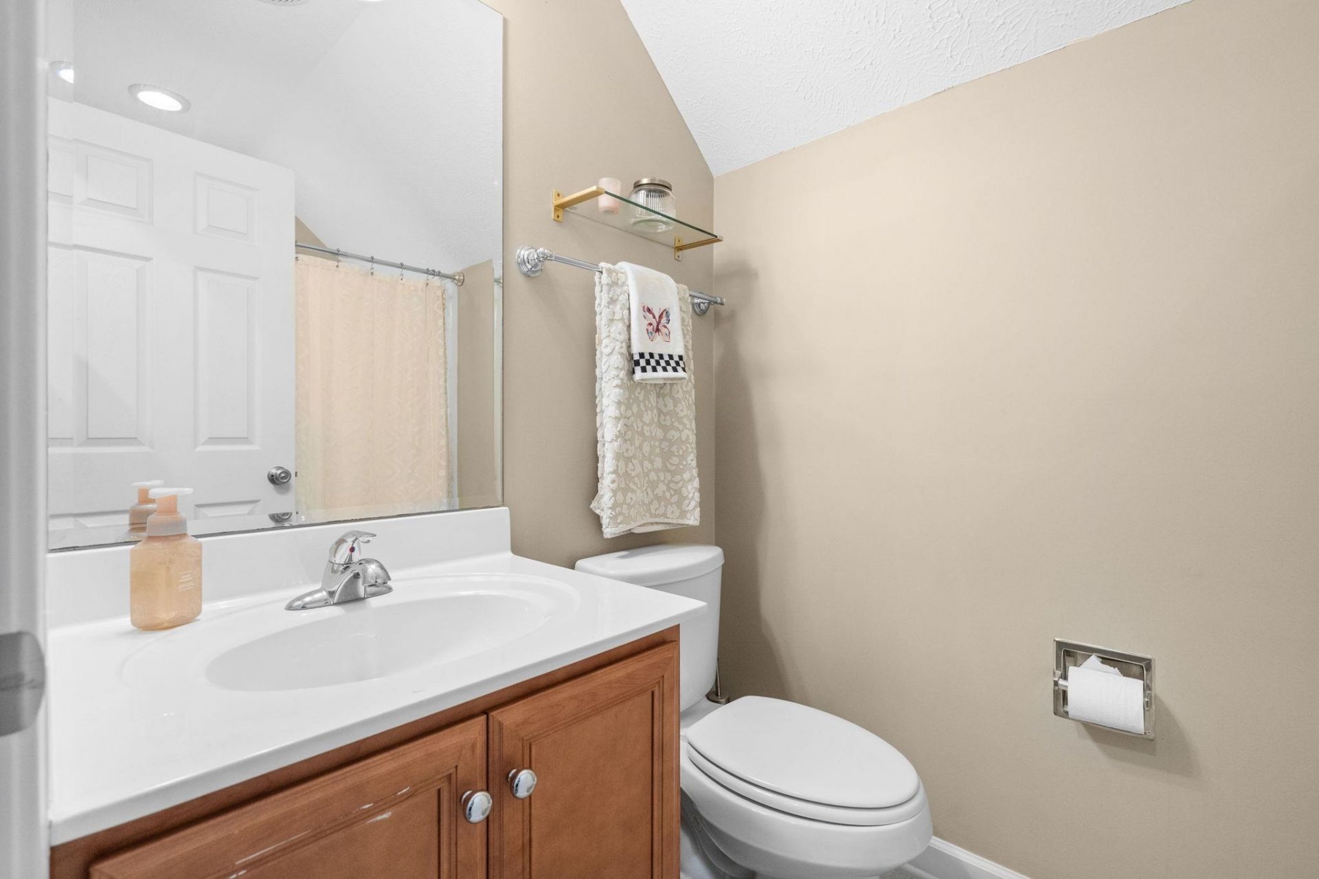 4025 Girvan Dr.  Photo 35