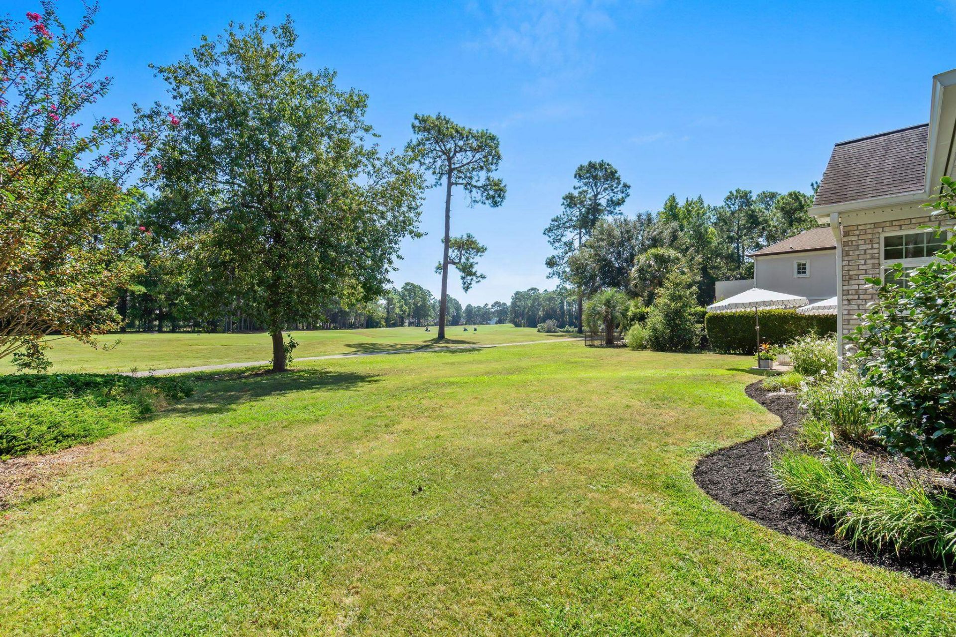 4025 Girvan Dr.  Photo 47