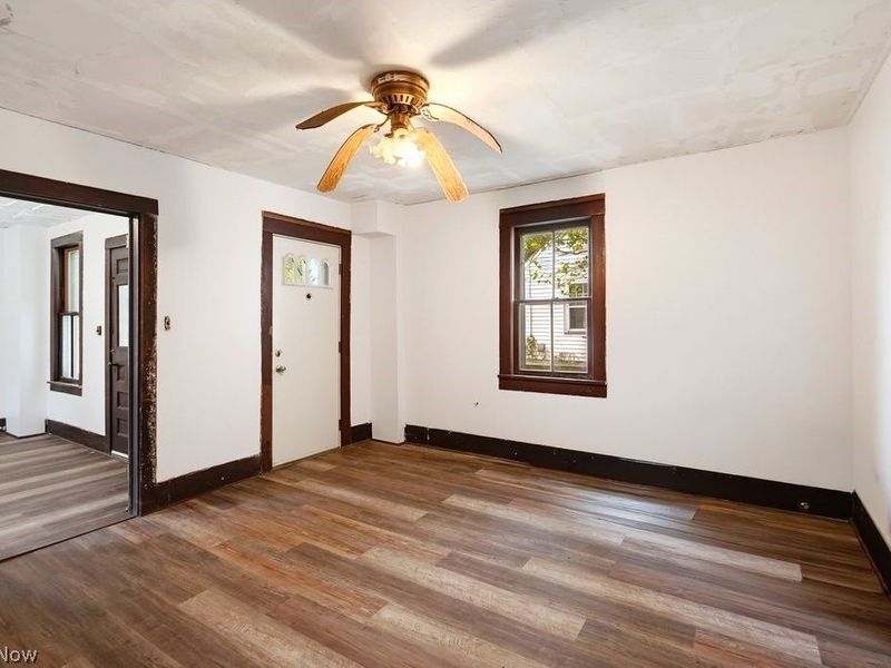 2054 17th Street SE, Canton, OH 44707 Photo 6