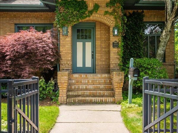 1009 Breton Road SE, East Grand Rapids, MI 49506