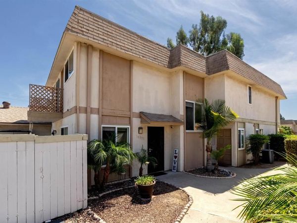 10331 Santana Ranch Drive , Santee, CA 92071