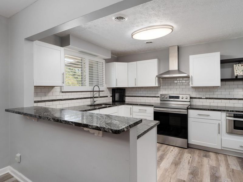 2719 Lakewood Drive, Columbus, OH 43231 Photo 10