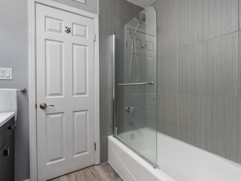 2719 Lakewood Drive, Columbus, OH 43231 Photo 22