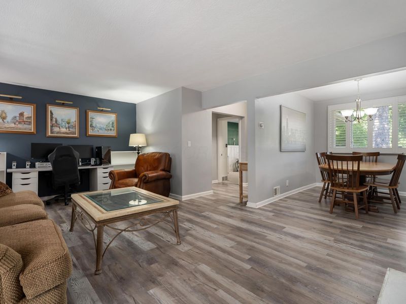 2719 Lakewood Drive, Columbus, OH 43231 Photo 8