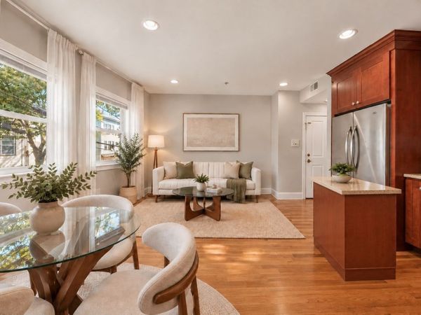 106 Walnut St, Unit 4, Somerville, MA 02145