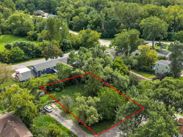 6021 240th Ave, Paddock Lake, WI 53168