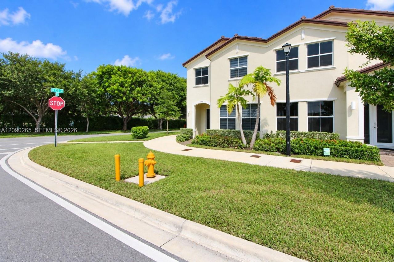12891 SW 243rd Ter, Homestead, FL 33032 Photo