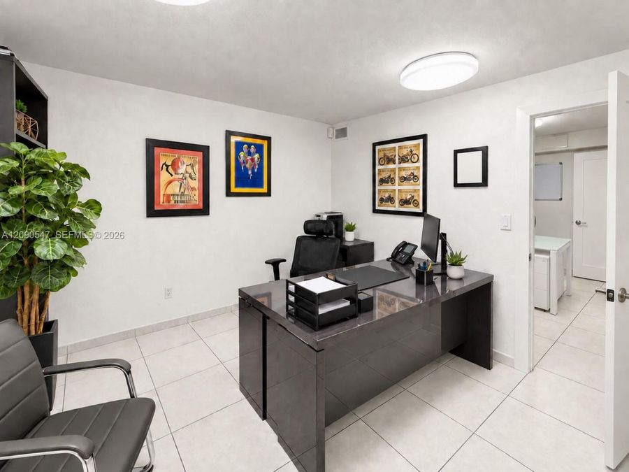 Property Image 12