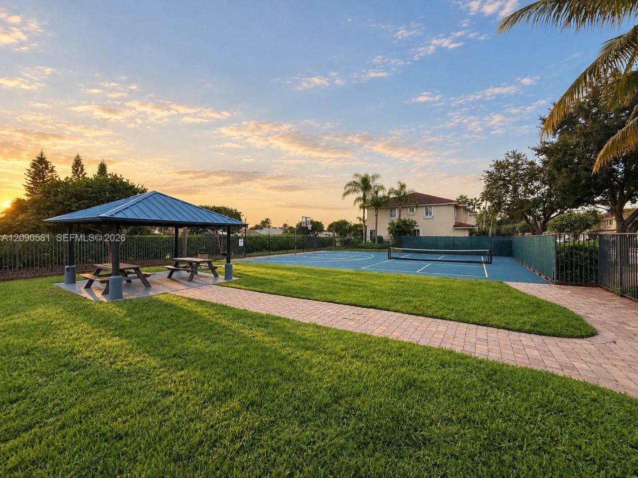 2913 S Greenleaf Cir, Boynton Beach, FL 33426 Photo