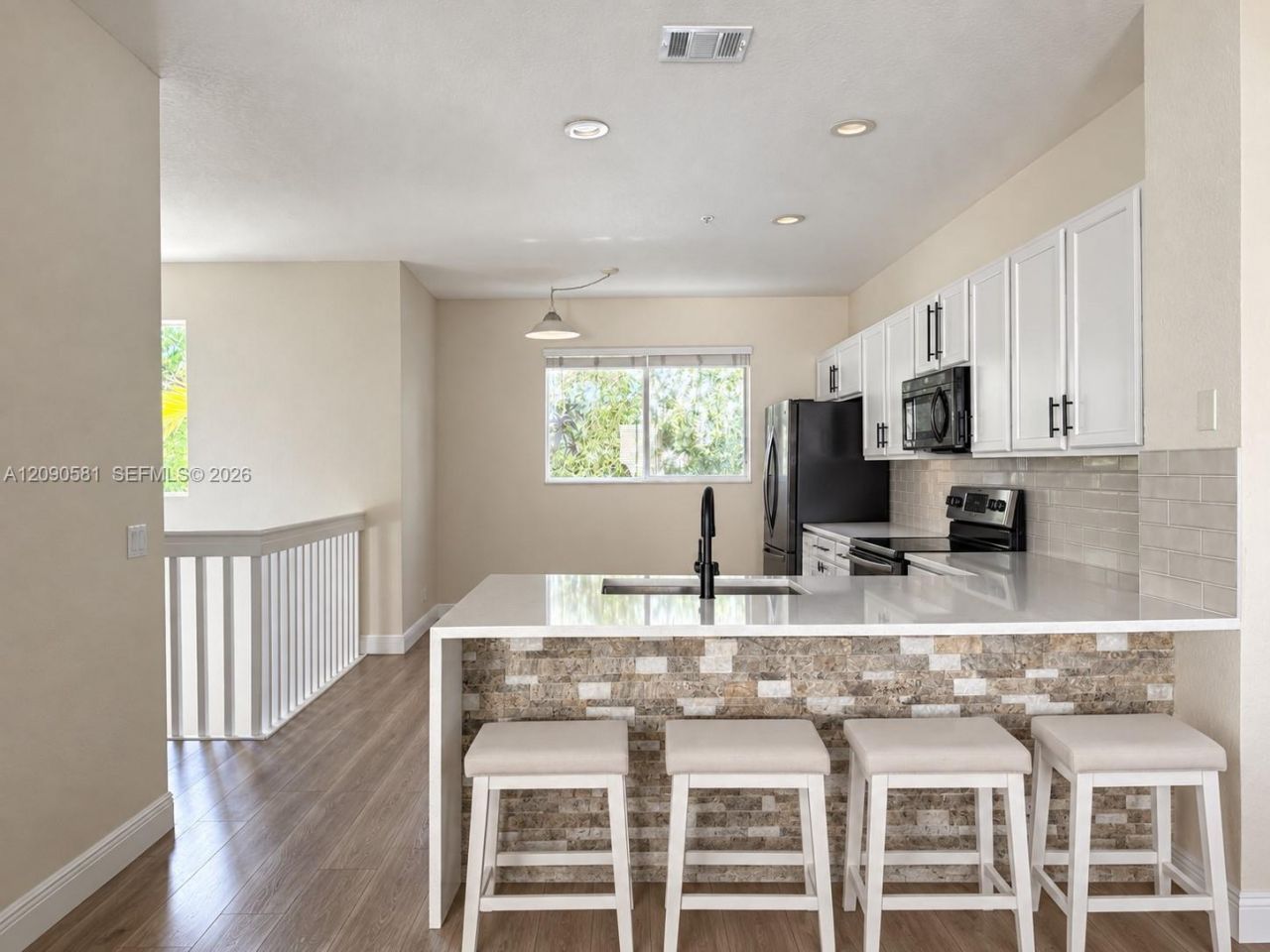 2913 S Greenleaf Cir, Boynton Beach, FL 33426 Photo