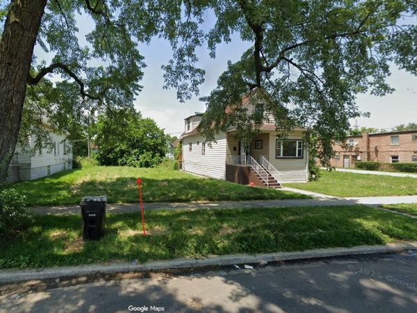6638 S Hartwell Avenue , Chicago, IL 60637