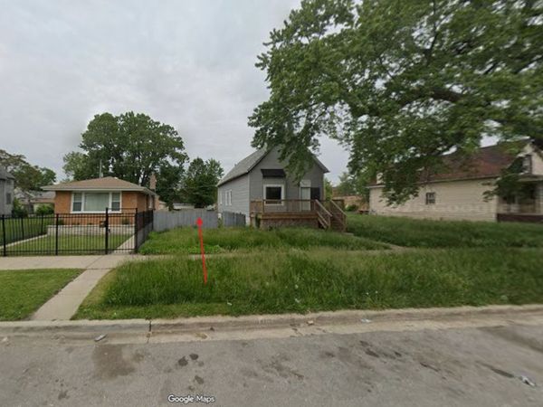 6644 S Hartwell Avenue , Chicago, IL 60637