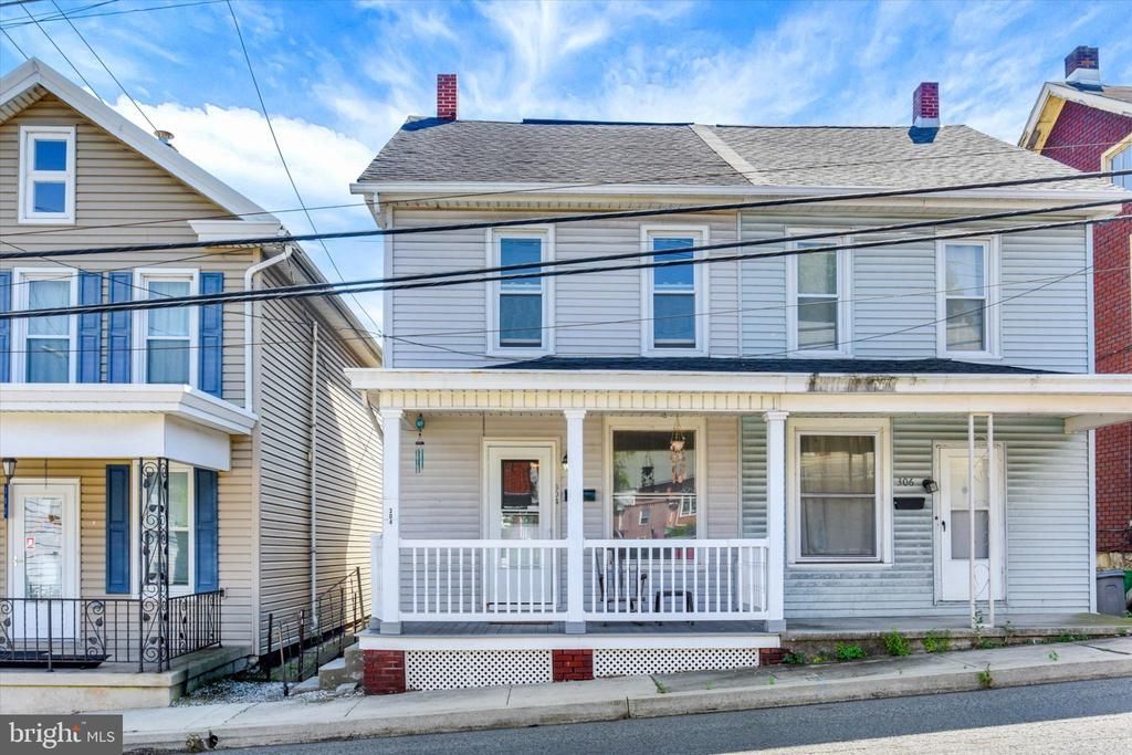 304 VALLEY STREET, MARYSVILLE, PA 17053
