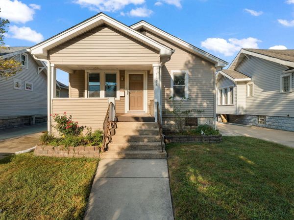 7138 Jefferson Avenue, Hammond, IN 46324