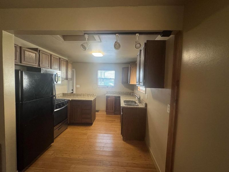 1036 E 20th Avenue, Columbus, OH 43211 Photo 5