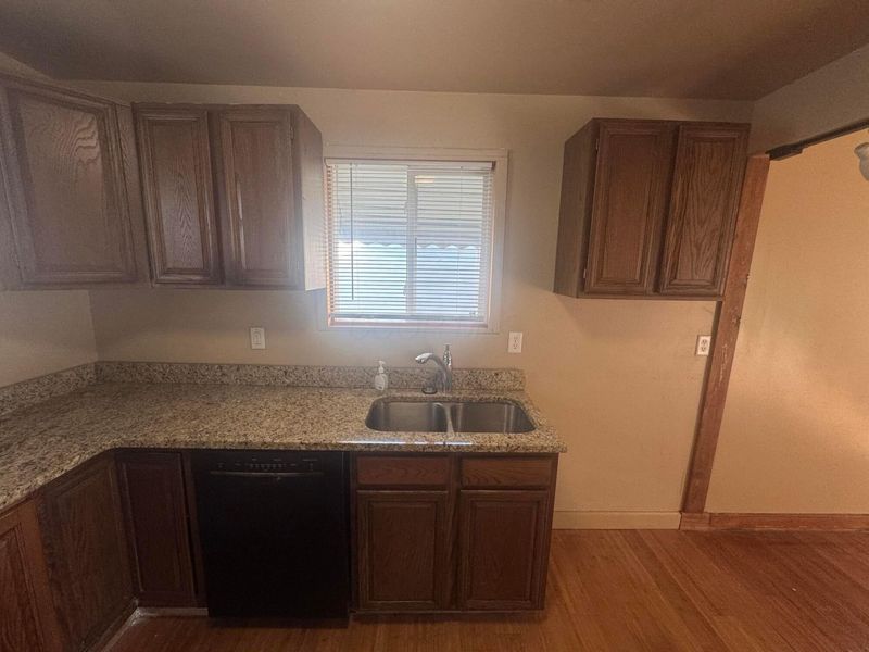 1036 E 20th Avenue, Columbus, OH 43211 Photo 6
