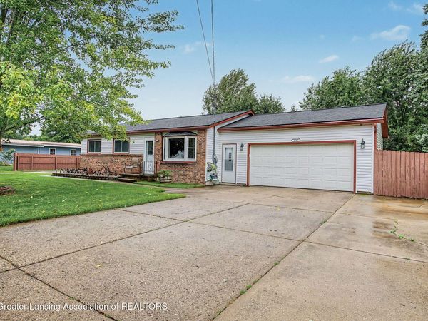 2347 Westover Drive, Ionia, MI 48846