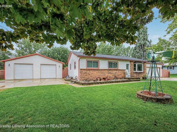 2347 Westover Drive, Ionia, MI 48846
