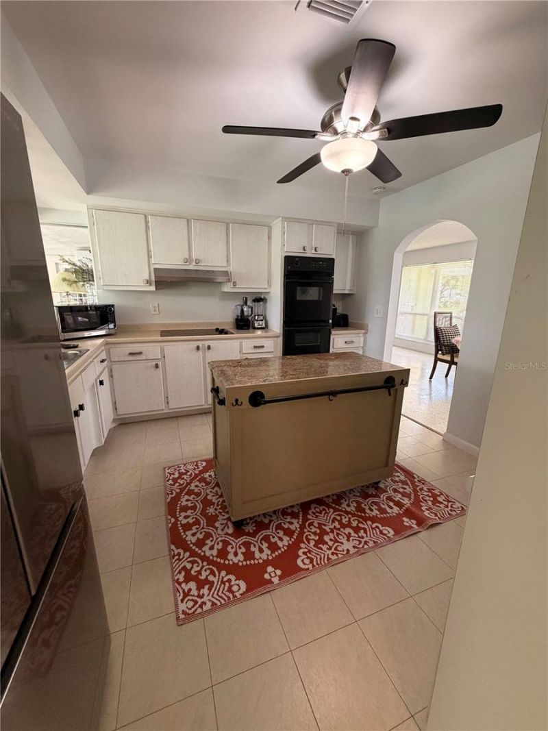 2917 SE San Jeronimo Road, Port Saint Lucie, FL 34952 Photo