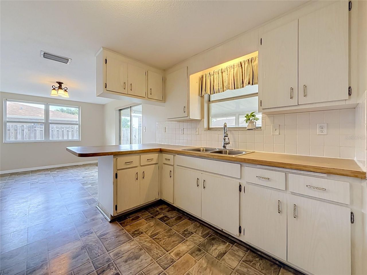7633 Lotus Drive , Port Richey, FL 34668 Photo