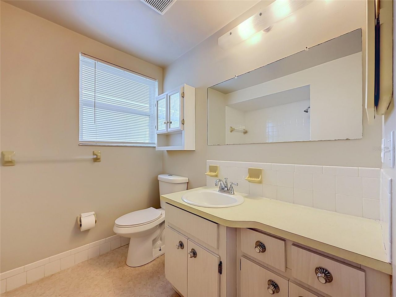 7633 Lotus Drive , Port Richey, FL 34668 Photo