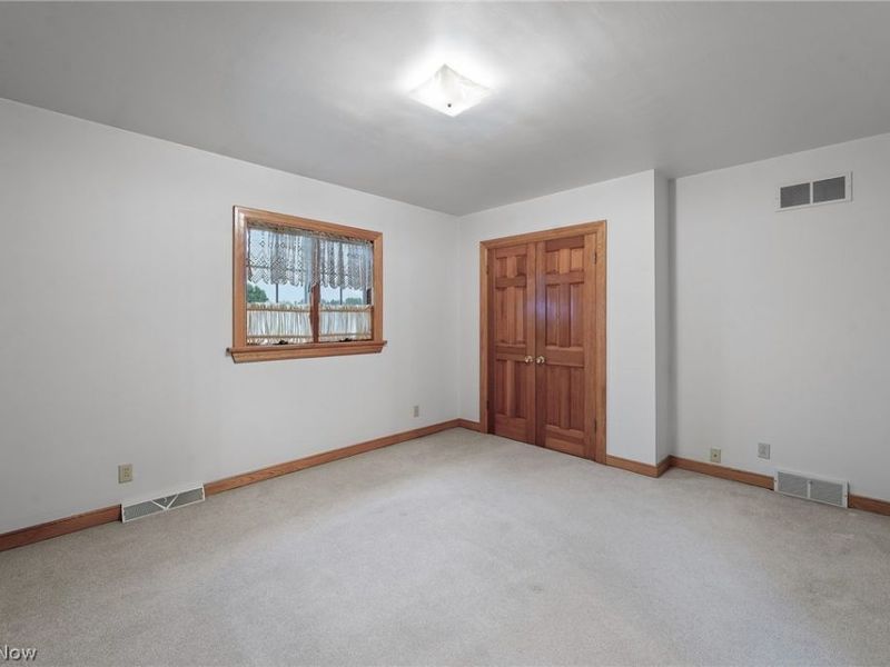 594 Shadydale Drive, Canfield, OH 44406 Photo 18