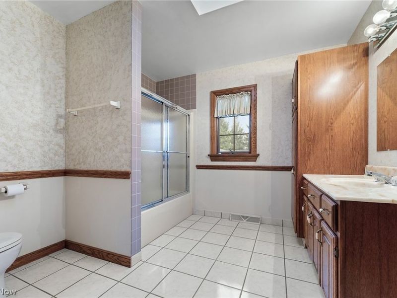 594 Shadydale Drive, Canfield, OH 44406 Photo 19