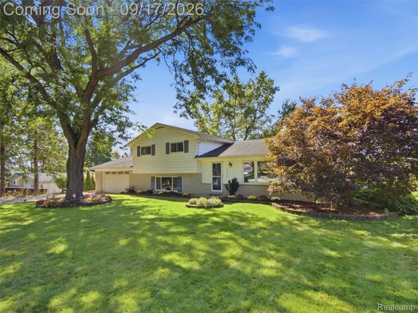 3642 Hi Lure Drive, Orion Township, Mi 48360