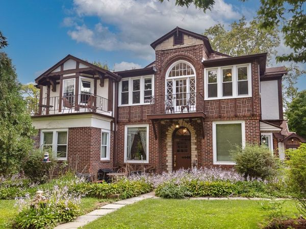 1155 Saint Johns Avenue , Unit D, Highland Park, IL 60035
