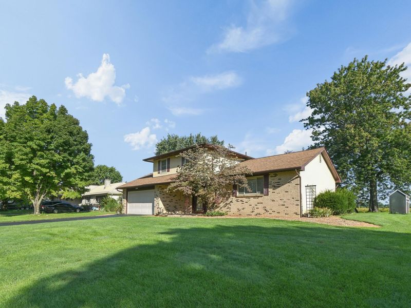 82 Imperial Drive SW, Etna, OH 43062 Photo 3