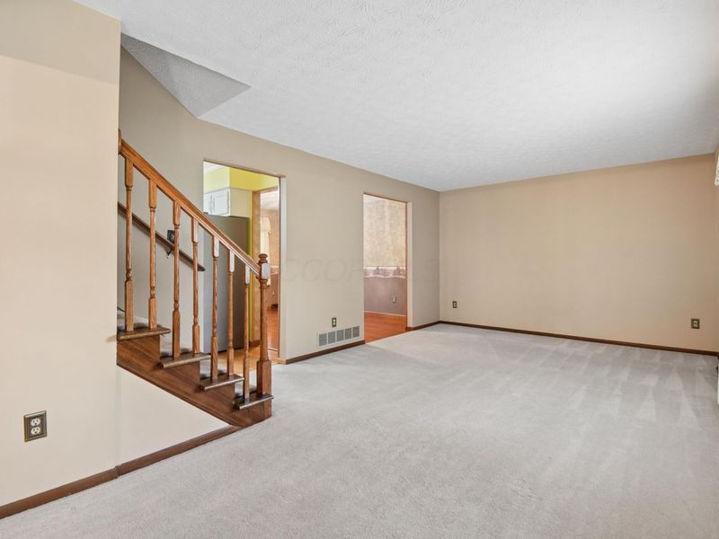 82 Imperial Drive SW, Etna, OH 43062 Photo 7