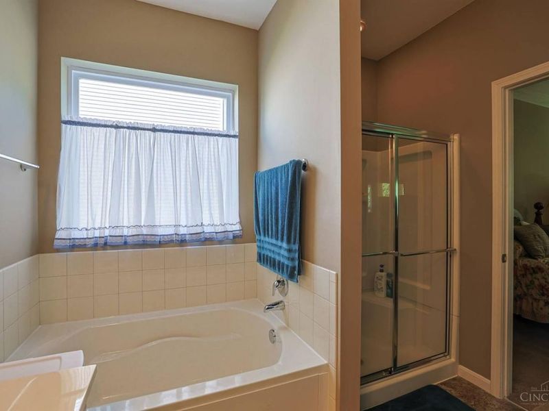 954 London Court, Union Township, OH 45245 Photo 16