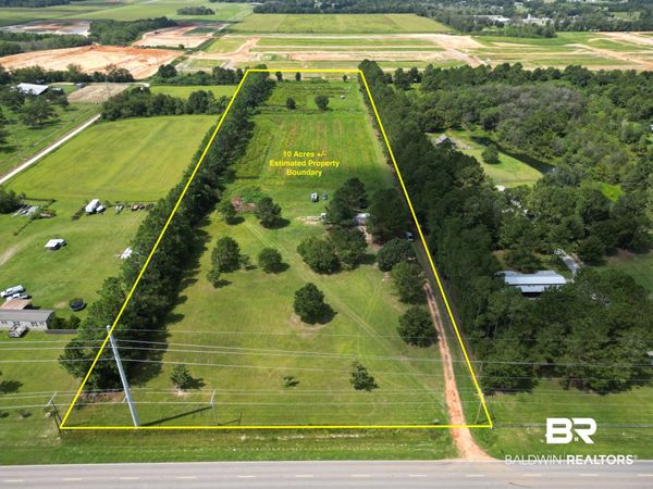 12585 County Road 95, Elberta, AL 36530
