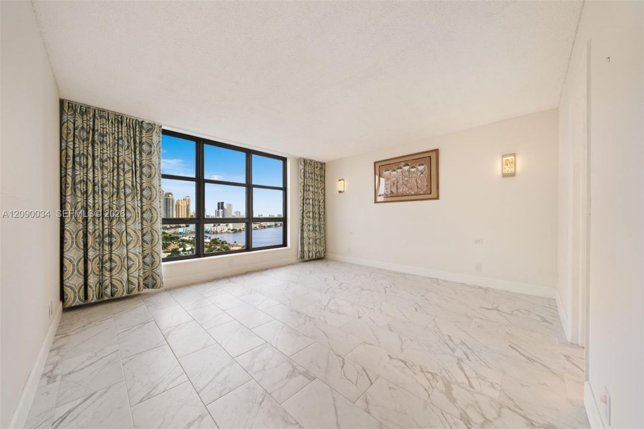 19195 Mystic Pointe Dr , Unit 2406, Aventura, FL 33180 Photo