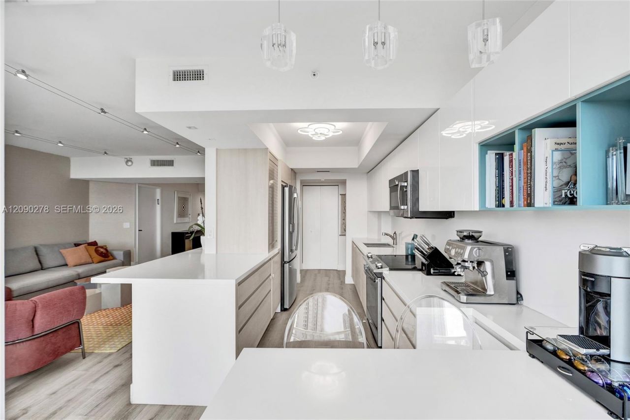 21055 Yacht Club Dr, Unit 901, Aventura, FL 33180 Photo