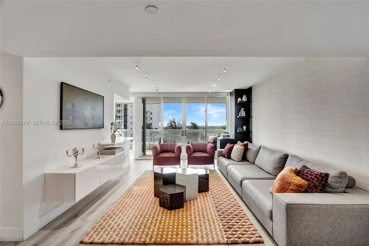21055 Yacht Club Dr, Unit 901, Aventura, FL 33180 Photo