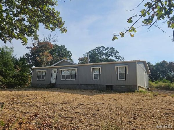 607 W School St. , Crocker, MO 65452