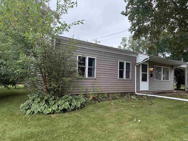 4532 E Macgregor Road, South Bend, IN 46614