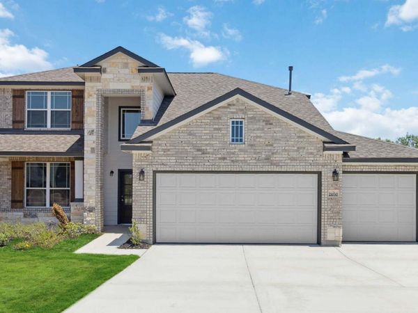 525 ALTA VISTA DR, Pleasanton, TX 78064