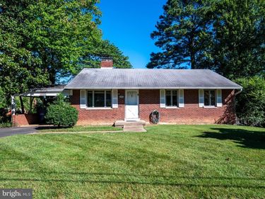 6108 EVERGLADES DRIVE, ALEXANDRIA, VA 22312