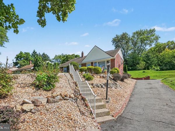 2309 HAMPDEN BOULEVARD, READING, PA 19604