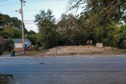 315 Wilkes Road  photo 4