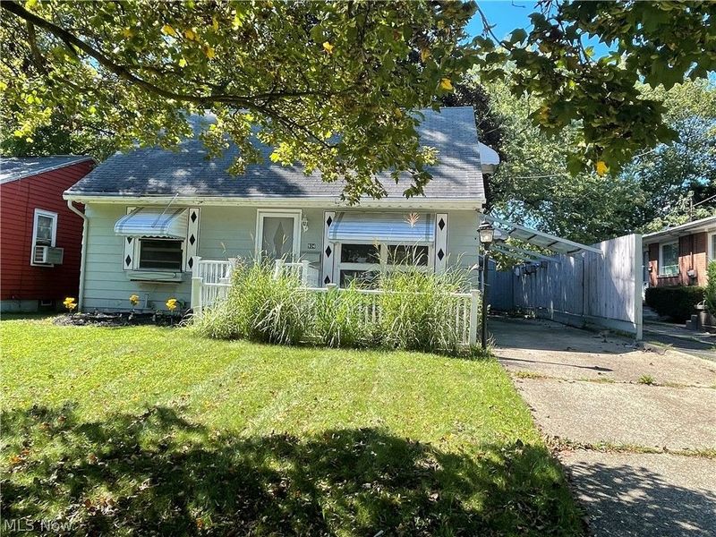 934 Nevin Street , Akron, OH 44310 Photo 2
