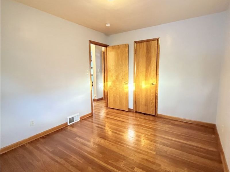 934 Nevin Street , Akron, OH 44310 Photo 20