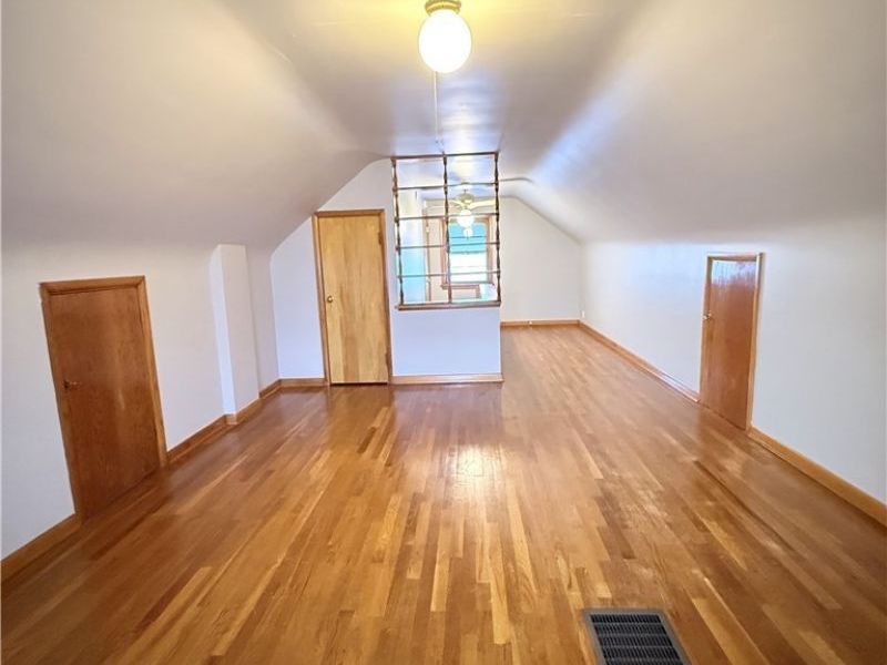 934 Nevin Street , Akron, OH 44310 Photo 28