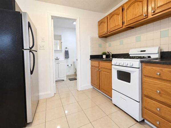 143 Arlington St, Unit Z, Chelsea, MA 02151