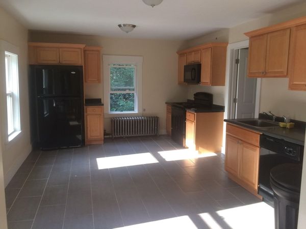 11 Hawes, Unit 3, Fitchburg, MA 01420