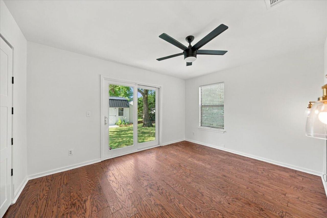 1506 E Crossing Lane Photo 21